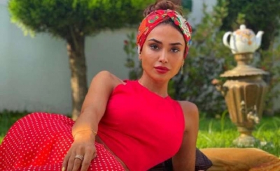 Pervin Abiyeva taninmaz halda - FOTOLAR