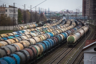 62699d980457d_106793522-1605170523533-gettyimages-1211156713-RUSSIA_OIL_WAGONS